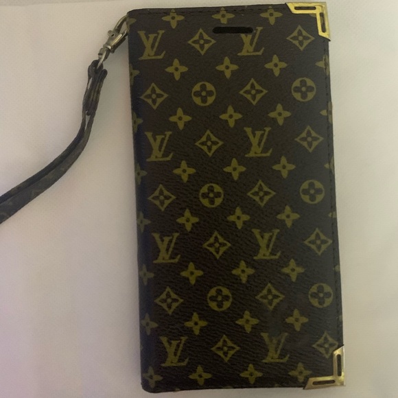 Accessories Authentic Louis Vuitton Phonewallet Case Poshmark